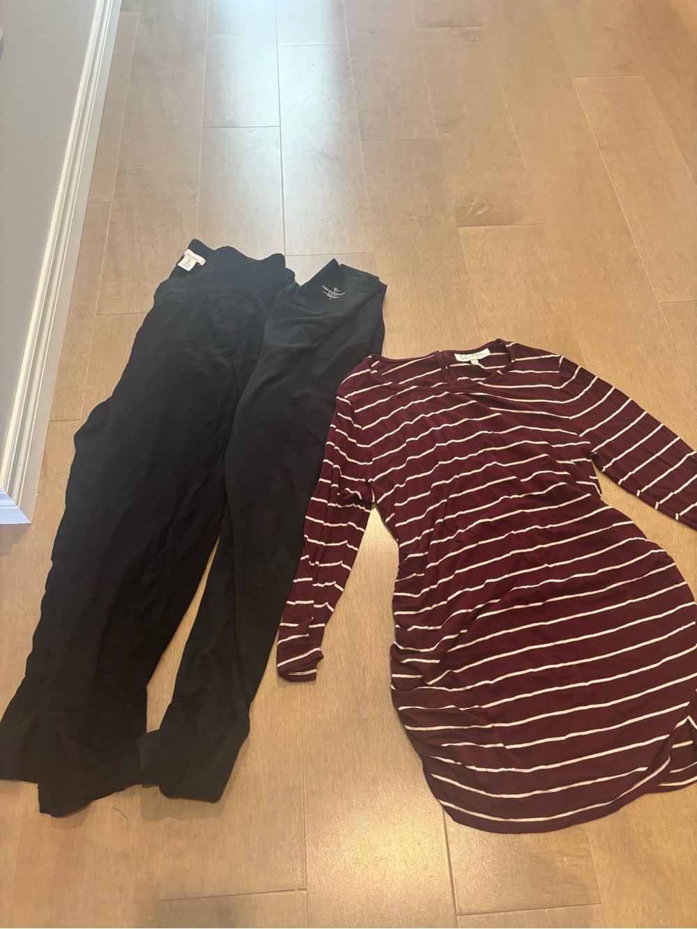 MATERNITY size large 3 items
